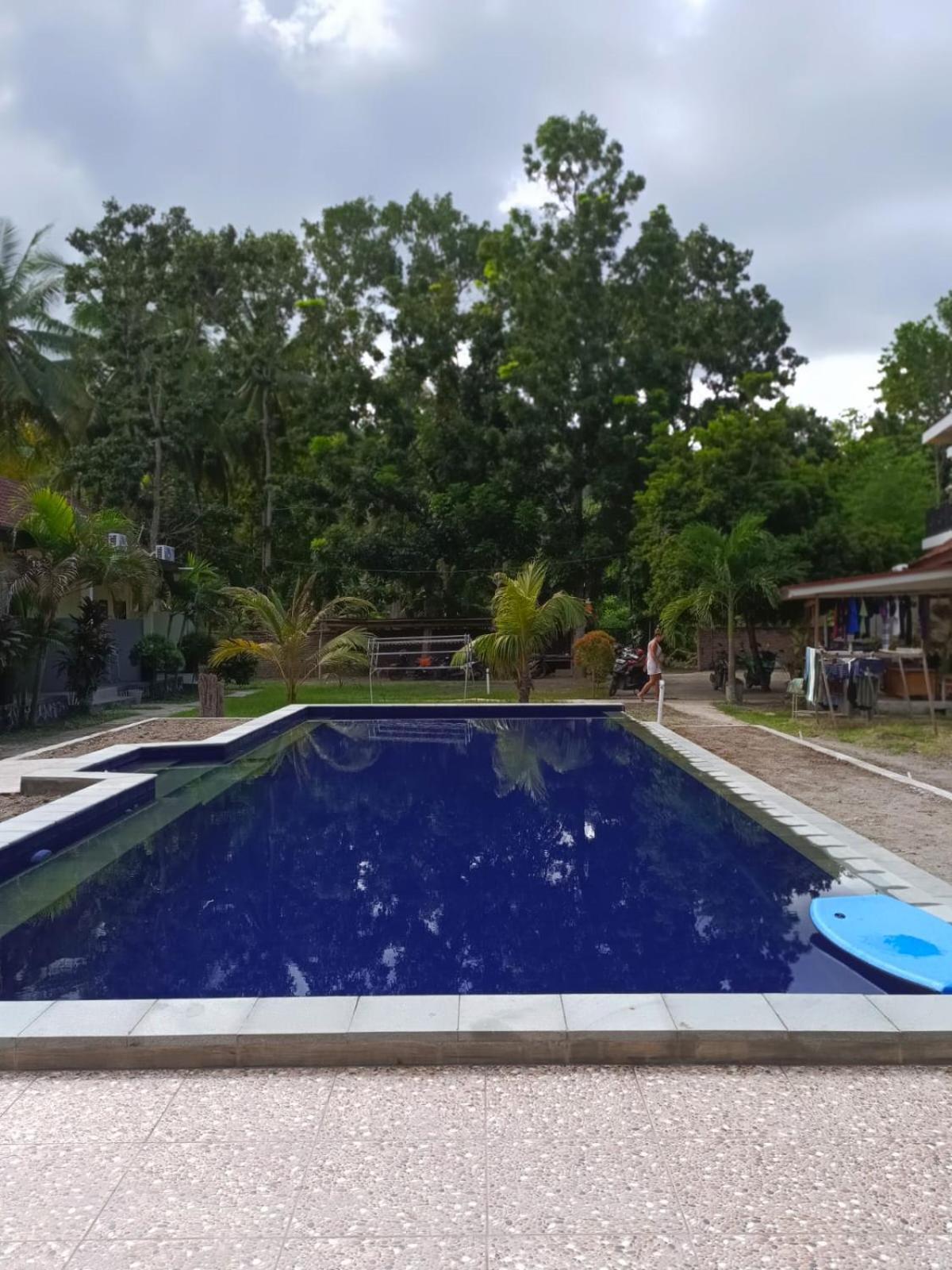 Kuta Lodge Homestay 외부 사진